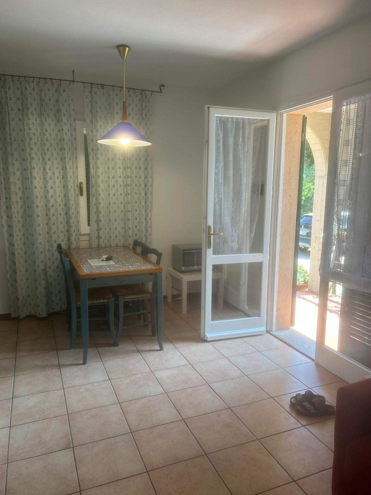 Residence Le Solane Марина ди Кампо Екстериор снимка