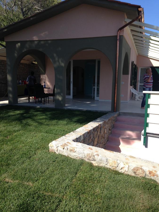 Residence Le Solane Марина ди Кампо Екстериор снимка