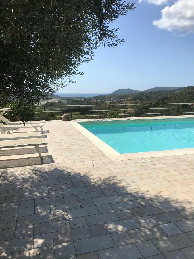 Residence Le Solane Марина ди Кампо Екстериор снимка