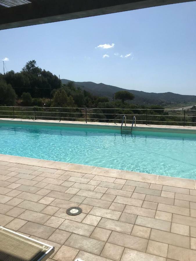 Residence Le Solane Марина ди Кампо Екстериор снимка